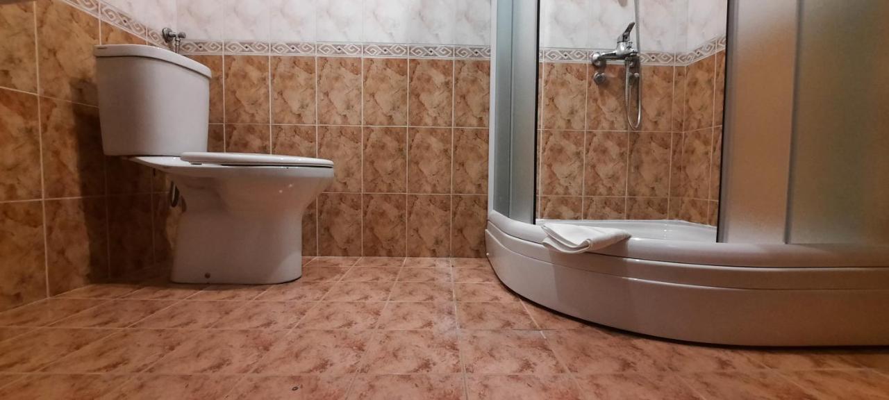 Ambassador Apartments Петровац Экстерьер фото